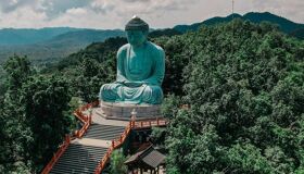 Panoramic view of Lampang’s Lanna heritage for a scenic Lampang Tours banner by Legend Travel Group.